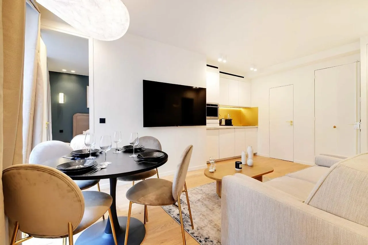 Elegant Apartment - 2Br 6P - Opera Paris